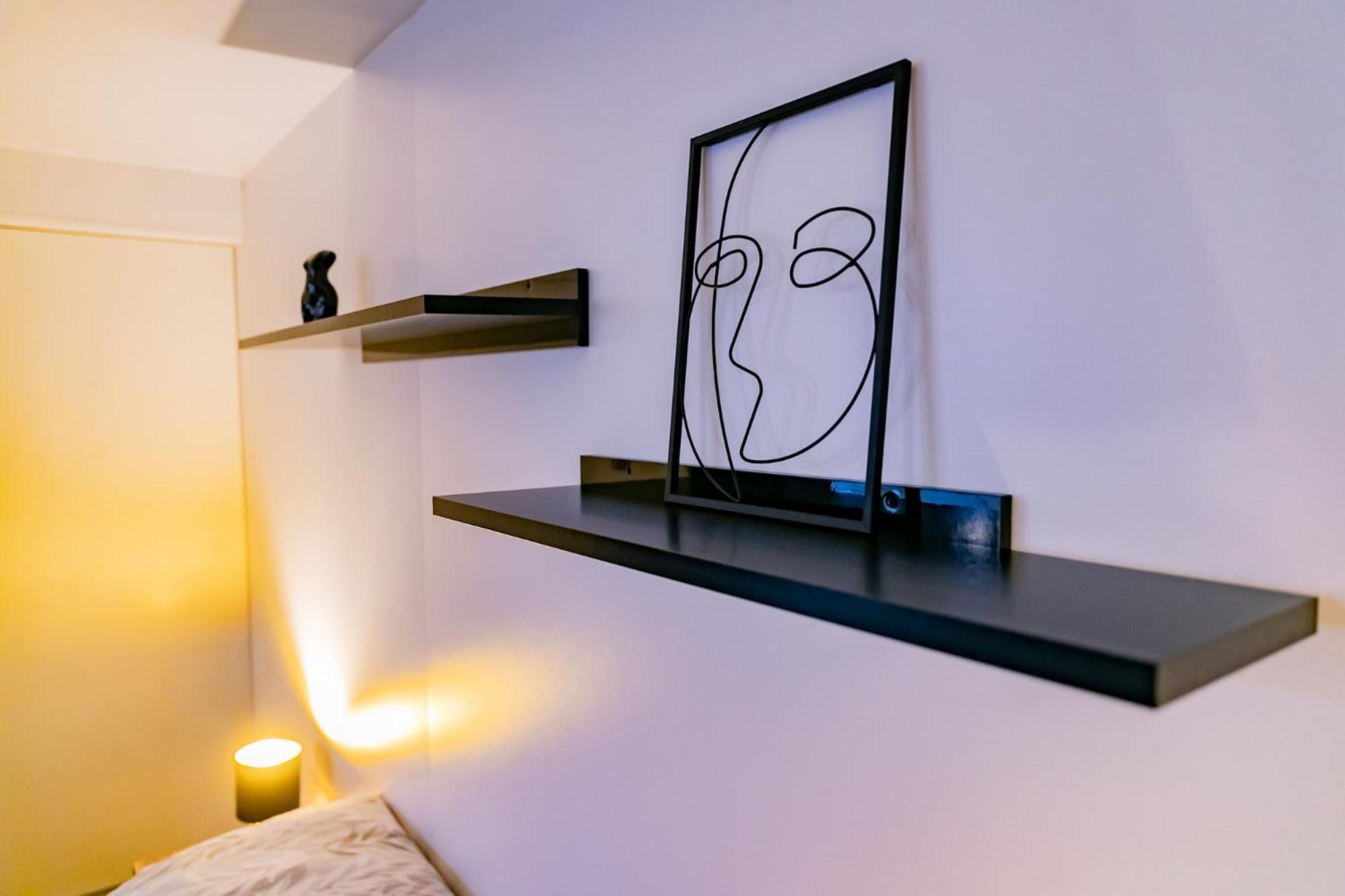 Motel1- A Megfizetheto Luxus! Dunaujvaros Bagian luar foto